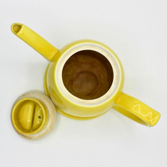 Vintage Yellow Hall Teapot Insulated Ceramic Cozy Hot Pot Retro Kitchen Decor - Picture 4 of 8